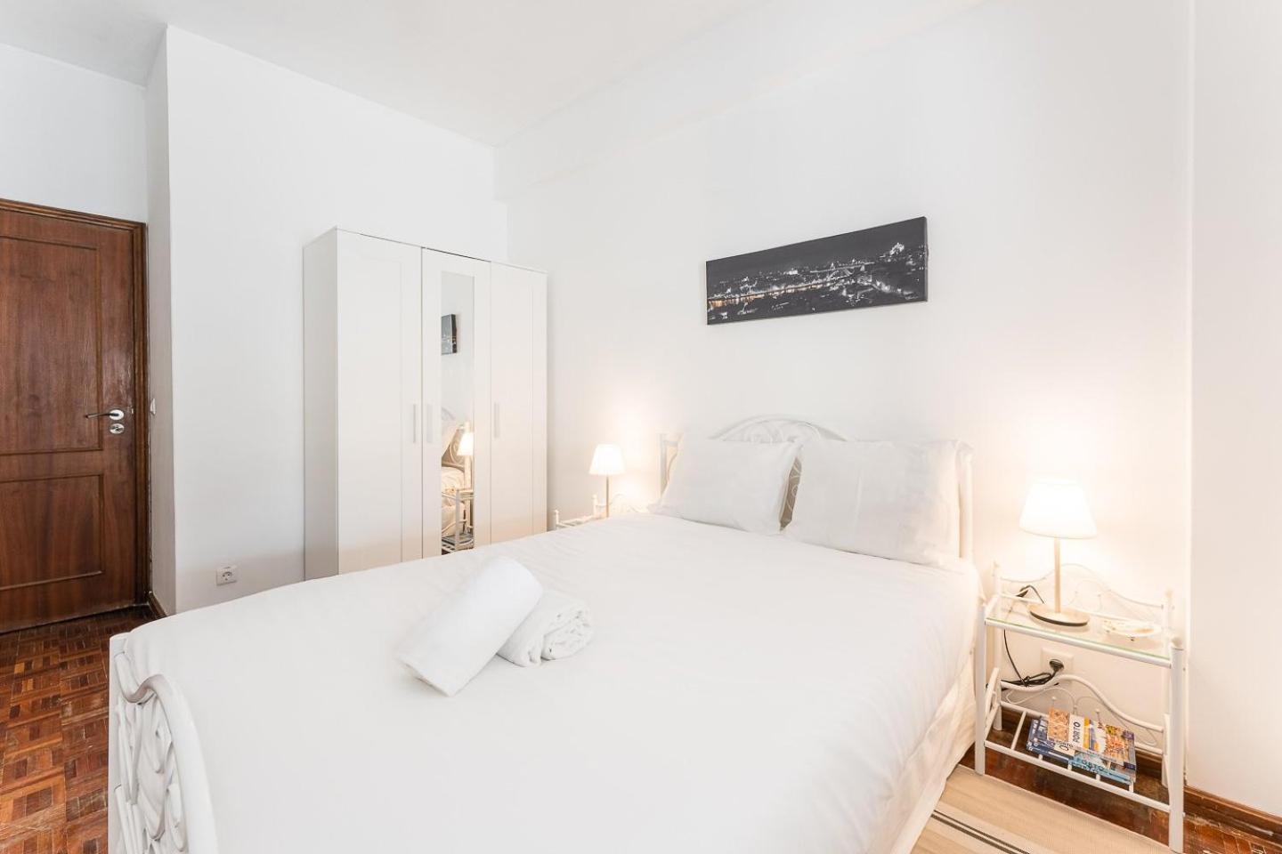 Guestready - Modern Cosy Apartment With A Terrace Porto Ngoại thất bức ảnh